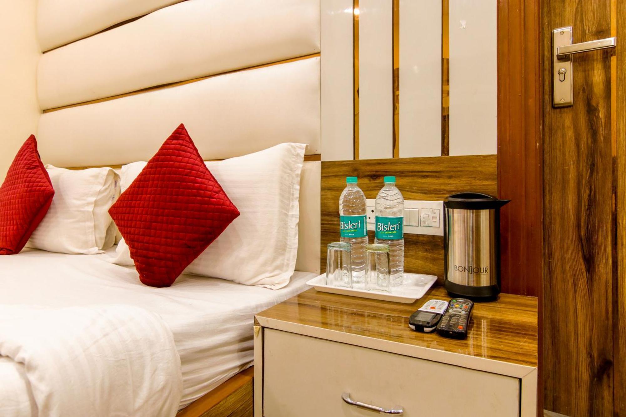 Hotel Star Dx By P K Residency New Delhi Bagian luar foto